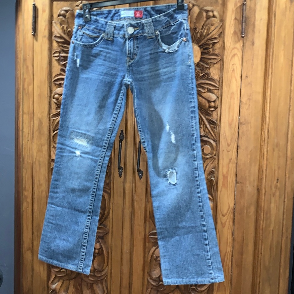 EUC Aeropostale size 5/6 short Chelsea skinny bootcut jeans